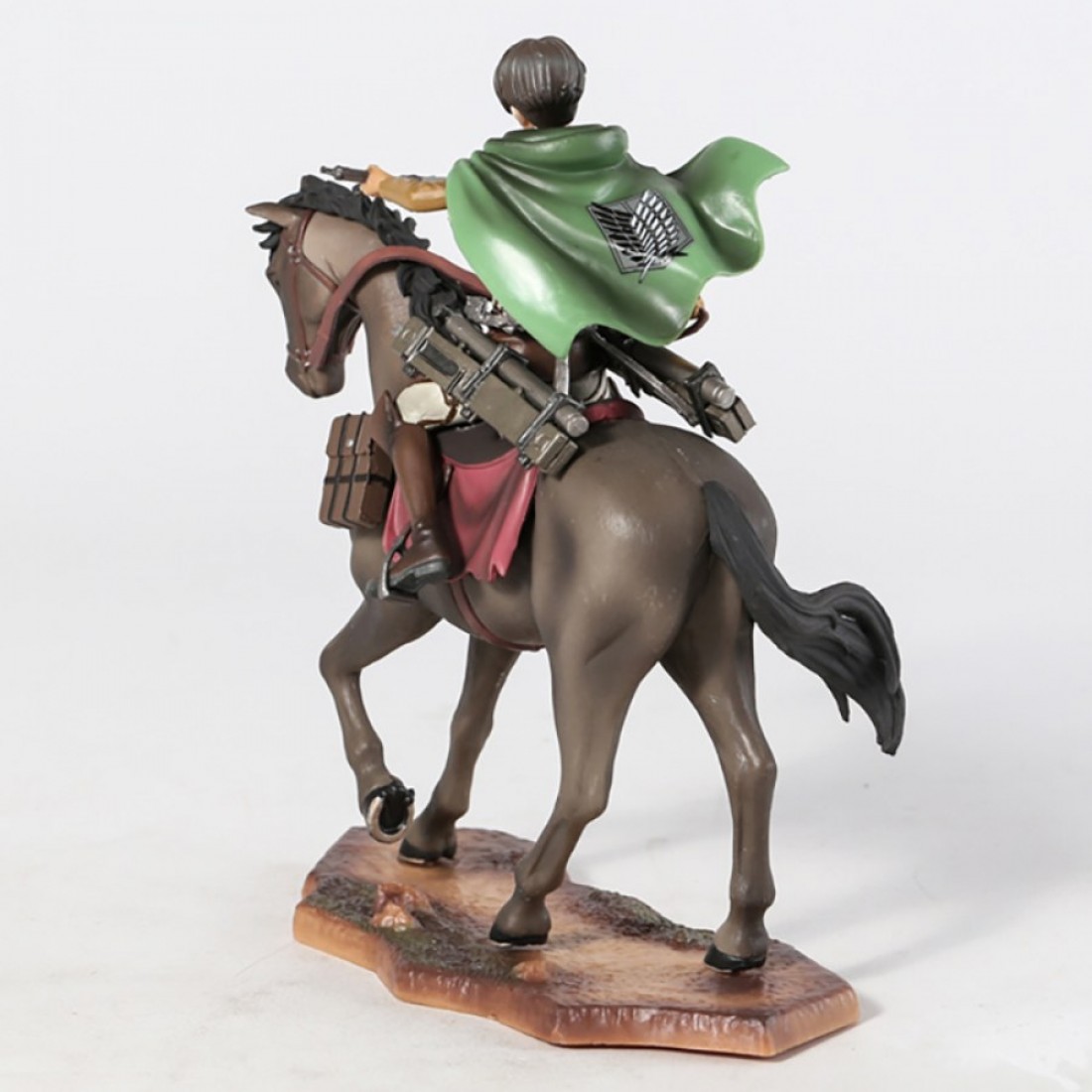 Attack On Titan Levi Ackerman Horse Riding Figür Aksiyon Figürü