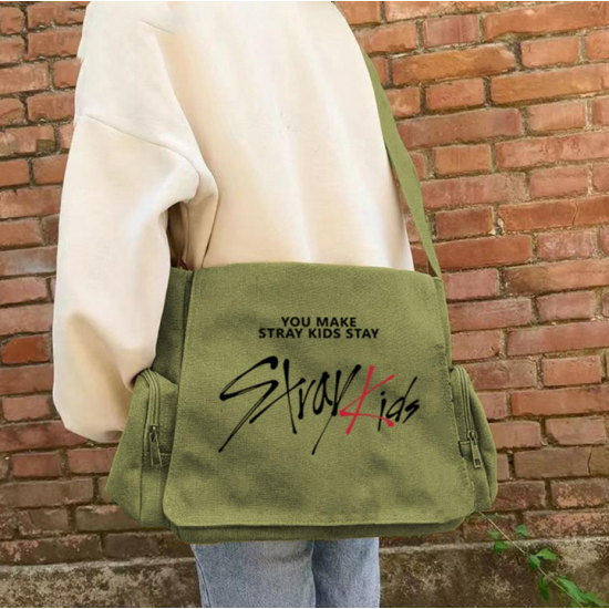 Stray Kids Baskılı Unisex Yeşil Postacı Çantası